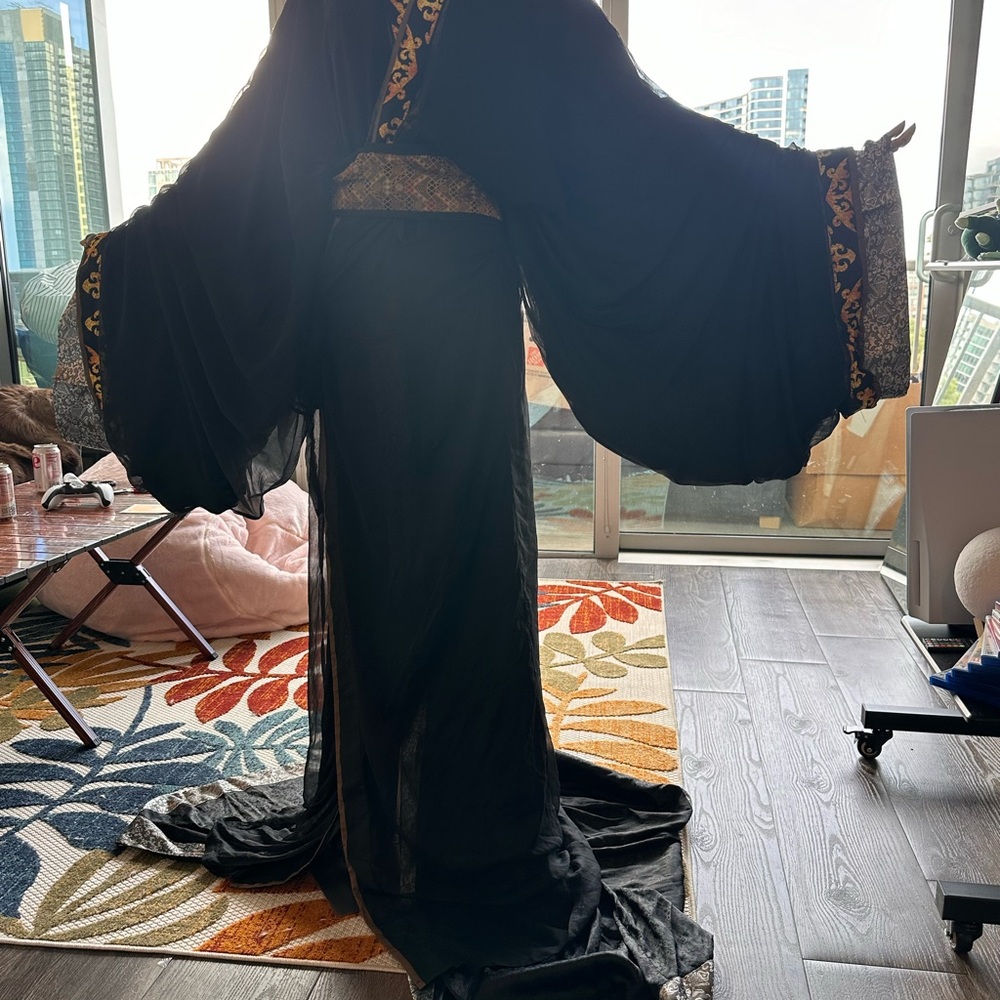 Chinese warring states costume.